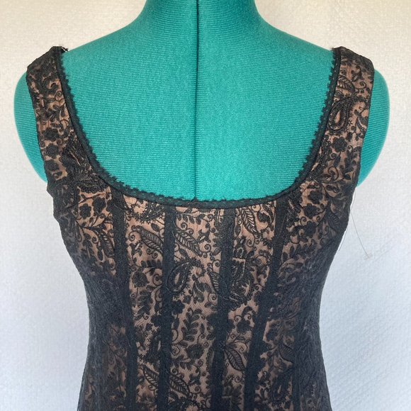 Nanette Lepore Black Lace Dress with Nude Underslip sz 2 NWT - Picture 4 of 12